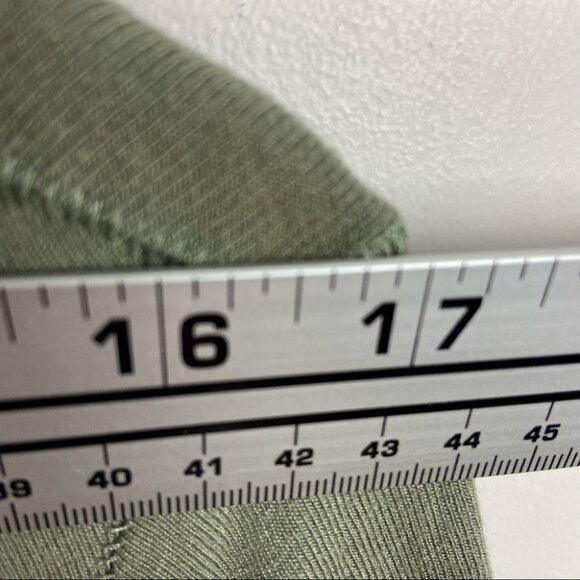 Free People Green Hoffman Slouchy Short Sleeve Tee Size XS T-Shirt Army Green - Picture 9 of 13